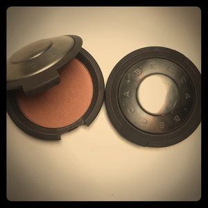Becca Mineral Blushes in Wild Honey and Songbird